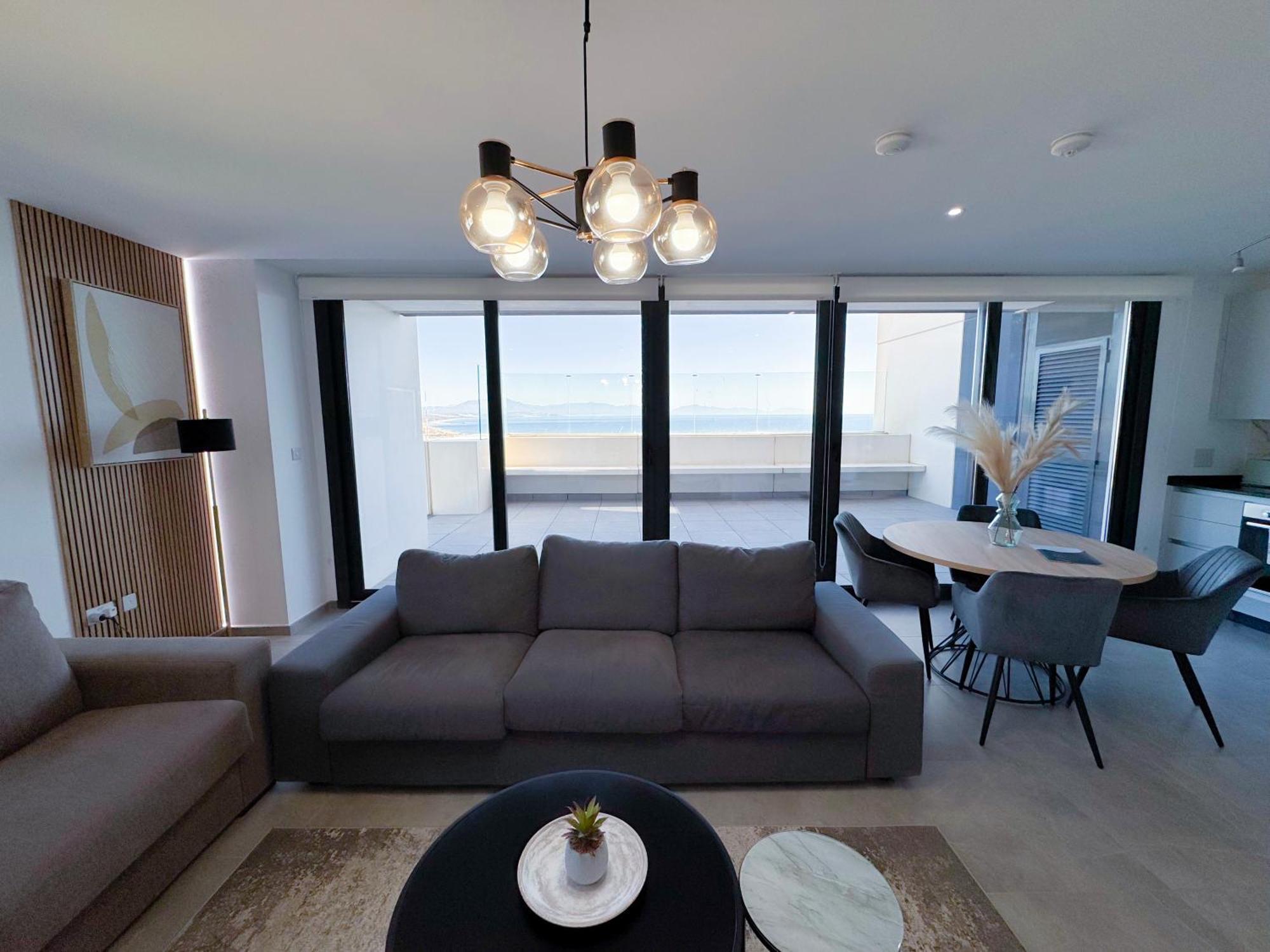 E1 Suites & Spa Aparthotel Style - Gym & Spa ยิบรอลตาร์ ภายนอก รูปภาพ